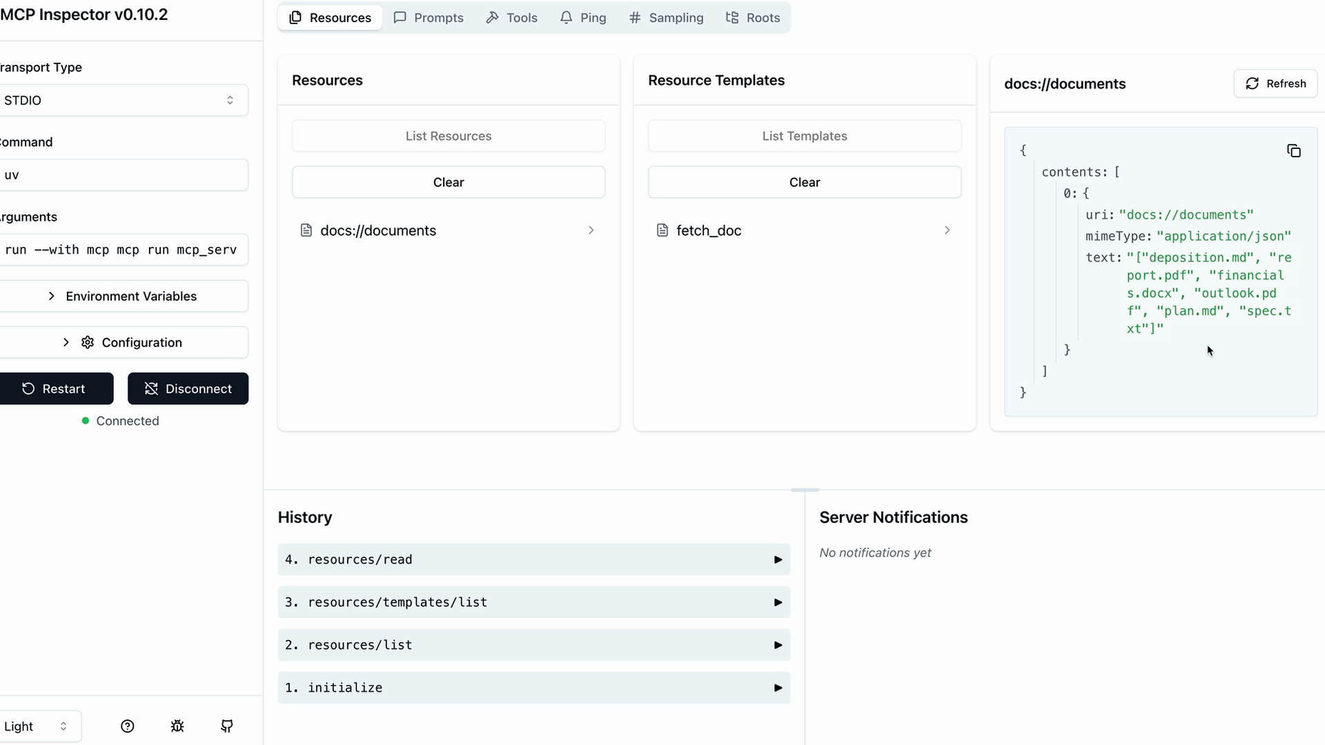 Resources 탭이 열린 MCP Inspector: Resources 아래에 docs://documents 직접 리소스가, Resource Templates 아래에 fetch_doc 템플릿이 표시되며, docs://documents에 대한 JSON 응답에는 URI, mimeType, 직렬화된 문서 이름 목록이 포함되어 있습니다